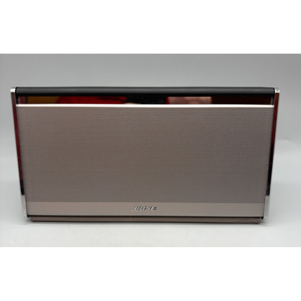 Bose SoundLink Bluetooth Mobile Speaker Series ii 404600 - No Power Cord